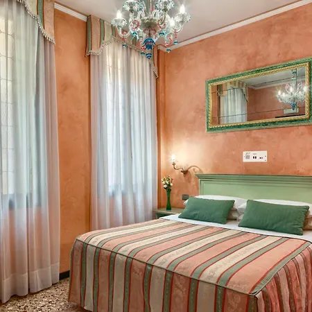 Firenze Hotel Benátky